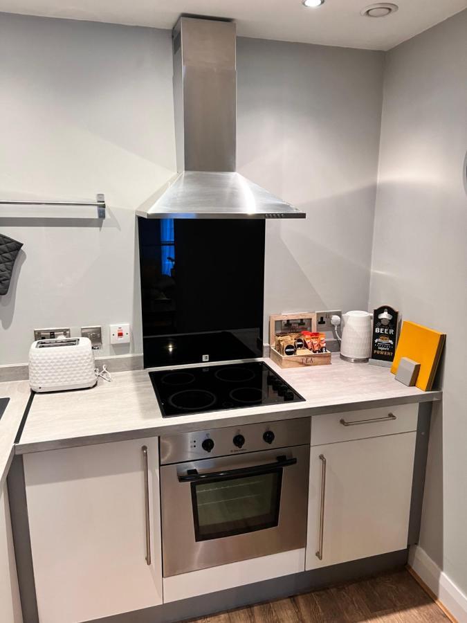 Stunning Liverpool City Center Apartment Bagian luar foto